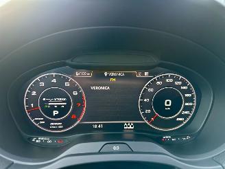 Audi A3 35 TFSI 1.5T 150pk 7-traps aut S-Line Edition - pano - virtual - keyless - camera - front + line + side assist - vaste prijs picture 17