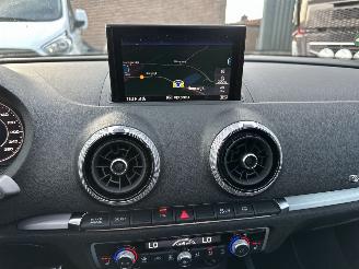 Audi A3 35 TFSI 1.5T 150pk 7-traps aut S-Line Edition - pano - virtual - keyless - camera - front + line + side assist - vaste prijs picture 41