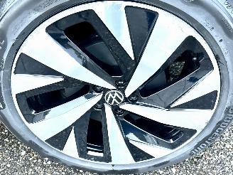 Volkswagen ID.4 Buss Pro 77Kwh 204pk aut - nap - 1e eig - 20 inch - cam - keyless - navi - sfeerverl - front + line assist - pdc picture 101