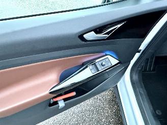 Volkswagen ID.4 Buss Pro 77Kwh 204pk aut - nap - 1e eig - 20 inch - cam - keyless - navi - sfeerverl - front + line assist - pdc picture 43