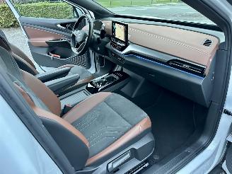 Volkswagen ID.4 Buss Pro 77Kwh 204pk aut - nap - 1e eig - 20 inch - cam - keyless - navi - sfeerverl - front + line assist - pdc picture 23