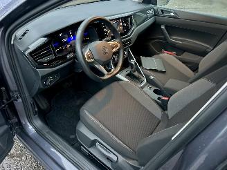 Volkswagen Polo 1.0 TSI 95pk 7-traps aut + f1 Life Edition 5drs - nap - navi - camera - carplay - front + line assist picture 17