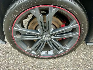 Volkswagen Golf 2.0 TSI GTI 245pk aut + f1 Perf. 5drs - pano - cam - virtual - keyless - acc - front assist - carplay - sfeerverlichting picture 77