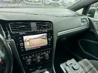 Volkswagen Golf 2.0 TSI GTI 245pk aut + f1 Perf. 5drs - pano - cam - virtual - keyless - acc - front assist - carplay - sfeerverlichting picture 41