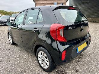 Kia Picanto 1.0 CVVT 67pk ComfortPlusLine Navigator - nap - camera - navi - airco - lmv - 4x elektr ram - aux + usb picture 6