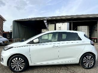 uszkodzony samochody osobowe Renault Zoé R135 52kWh aut S.Limitee Riviera - 12dkm - leer - nav - cam - keyless - incl batterij - Included battery 2020/12