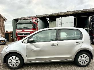 skadebil auto Volkswagen Up! 1.0i 65pk 5drs - nap - airco - line assist - bleutooth - aux - elektr ramen - led - facelift - rijdbaar 2023/1