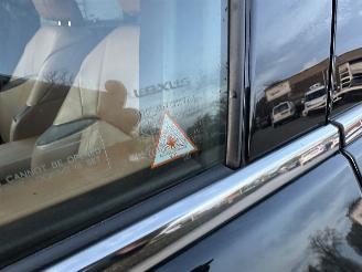 Lexus ES 300H Hybrid 243pk aut + f1 Luxury Line - schuifdak - nap - front + line + side assist - stoelverw + koeling picture 108