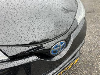 Toyota C-HR 1.8 Full Hybrid 148pk aut Energy - 42dkm nap - navi - camera - keyless entry + start - front + line assist picture 85