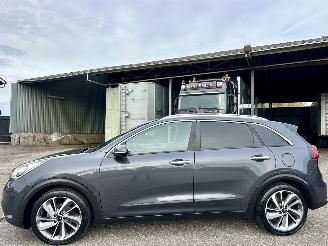 Unfallwagen Kia Niro 1.6 GDi Hybrid Design Edition 2018/9