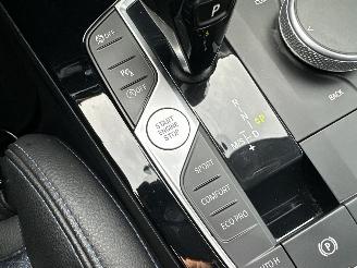 BMW 1-serie 118D 2.0 150pk 8-traps aut + f1 M-Sport - pano - front + line + side + park assist - sfeerverl - keyless - virtual picture 36