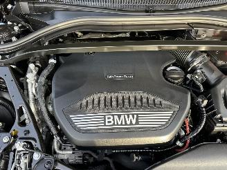 BMW 1-serie 118D 2.0 150pk 8-traps aut + f1 M-Sport - pano - front + line + side + park assist - sfeerverl - keyless - virtual picture 117