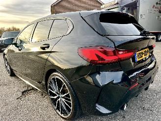 BMW 1-serie 118D 2.0 150pk 8-traps aut + f1 M-Sport - pano - front + line + side + park assist - sfeerverl - keyless - virtual picture 7