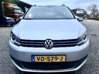 Volkswagen Touran VAN 1.6 TDI 105pk 7-Traps dsg aut Comf - nap - clima - cruise - trekh - lmv - privacy glass - luxe uitvoering picture 3