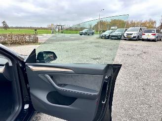 Tesla Model Y Long Range RWD 75kWh 351pk aut - pano - leer - carbon - 360cam - stoelverw v+a - multimedia achter - full self driving picture 49