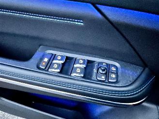 Lynk & Co 01 1.5 Plug-In Hybrid 7-Traps aut - pano - navi - 360cam - stoelverw - 20inch - Infinity - pdc v+a picture 26