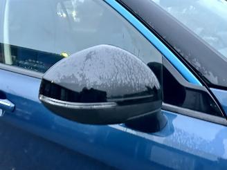 Lynk & Co 01 1.5 Plug-In Hybrid 7-Traps aut - pano - navi - 360cam - stoelverw - 20inch - Infinity - pdc v+a picture 94