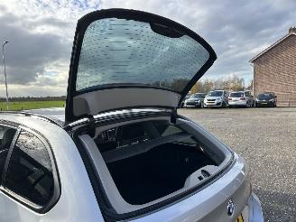 BMW 5-serie Touring 520i 184pk 8-traps aut Luxury Ed - nap - leer - stoelverw - elektr trekh + stuur - memory l+r picture 9