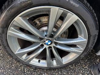 BMW 5-serie Touring 520i 184pk 8-traps aut Luxury Ed - nap - leer - stoelverw - elektr trekh + stuur - memory l+r picture 96