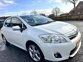 Toyota Auris 1.8 Full Hybrid 123pk aut Executive - nap - navi - camera - keyless entry + start - lmv + 4x goede banden picture 4