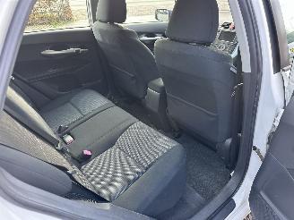 Toyota Auris 1.8 Full Hybrid 123pk aut Executive - nap - navi - camera - keyless entry + start - lmv + 4x goede banden picture 61