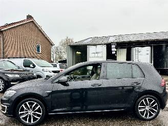 Coche accidentado Volkswagen e-Golf 136pk aut Highline 2018/3