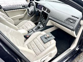 Volkswagen e-Golf 7.5 aut Highl - nap - virtual - keyless - leer - stoelverw - sfeerverl - cam - front + line + side assist picture 22