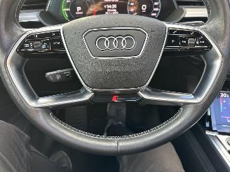 Audi E-tron Sportback 50 Quattro 71kWh 313pk aut S-Edition - pano - nap - 1e eig - cam - virtual - front + line + park assist picture 31