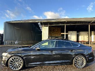 Unfallwagen Audi A5 Sportback 2.0 TDI 190pk 7-traps aut + f1 Design Sport - nap - 2017/10