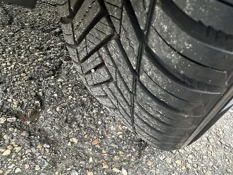 Volkswagen T-Roc 1.5 TSI 150pk 7-Traps aut Life - 7dkm nap - navi - cam - virtual - front + line + park assist - keyless picture 62