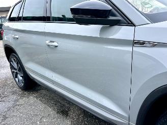 Skoda Kodiaq 1.5 TSI 150pk 7-traps aut Sportline - nap - nardo grey - keyless - virtual - sfeerverl - stuurverw - cam - memory picture 101