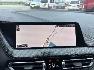 BMW 1-serie 118i 136pk 7-Traps aut High Exe - nap - virtual - nav - cam - front + line + park assist - leer + stoelverw - sfeerverl picture 18