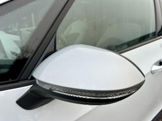 Volkswagen ID.3 58kWh 204pk aut First Plus - nap - navi - cam - keyless - 19 inch - stuurverw - front + line assist - sfeerverl picture 91