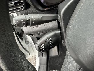 Citroën Berlingo 1.5 BlueHDI 99pk 6-bak euro6 Club - nap - airco - cruise - pdc - carplay - schuif + klapdeuren picture 20