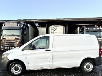 skadebil bedrijf Mercedes Vito 114 CDI 136pk 7-traps aut + f1 euro.6 - nap - 2019/5