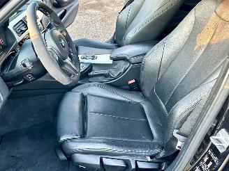 BMW 3-serie 330e 245pk 8-traps aut + f1 high exe - 112dkm nap - harman  - stuur + stoelverw v+a - 360cam - head up - elektr rollo picture 43
