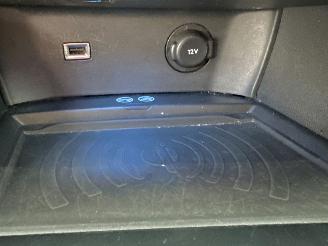 Peugeot 3008 1.2 Turbo 131pk 6-bak Premium - nap - navi - cam - virtual - elektr klep - 19 inch - line assist - keyless - pdc v+a picture 41