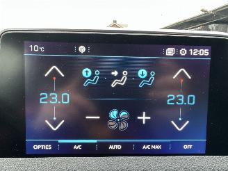Peugeot 3008 1.2 Turbo 131pk 6-bak Premium - nap - navi - cam - virtual - elektr klep - 19 inch - line assist - keyless - pdc v+a picture 25