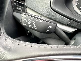 Skoda Karoq 1.5 TSI 150pk 7-Traps aut Bus.Edition - nap - navi - stoelverw - pdc - front assist - keyless start - inkl trekh picture 31