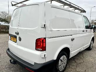 Volkswagen Transporter 2.0 TDI L1/H1 Comfortl - 37dkm nap - airco - cruise - pdc - trekh - klapdeuren - imperiaal - facelift model picture 5