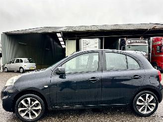 Schadeauto Nissan Micra 1.2i 80pk Connect Edition 5drs - navi - clima - cruise - pdc v+a - licht + regensensor - gebruikerssporen 2014/3