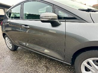 Ford Fiesta 1.0 EcoBoost Connected 5drs - 69dkm nap - navi - line + park assist - pdc v+a - airco - cruise - rijdbaar picture 53