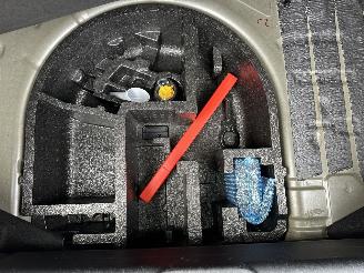 Ford Fiesta 1.0 EcoBoost Connected 5drs - 69dkm nap - navi - line + park assist - pdc v+a - airco - cruise - rijdbaar picture 47