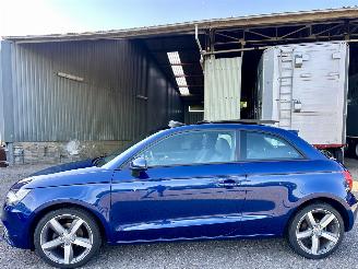 krockskadad bil auto Audi A1 1.2 TFSI Turbo ProLine Sport - pano - xenon - navi - stoelverw - clima - pdc v+a - 17 inch lmv 2012/9