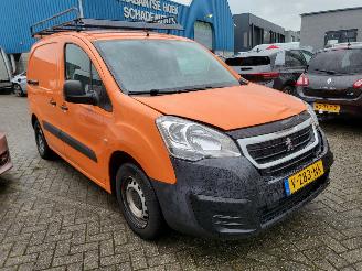 Peugeot Partner Partner 7 1.6 Hdi 55 kw  euro 6  1e eigenaar airco picture 1