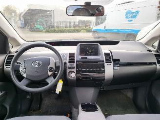 Toyota Prius PRIUS 1.5 VVT-I rijdbaar HYBRIDE AUTOMAAT picture 4