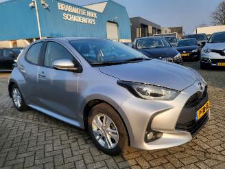 krockskadad bil auto Mazda 2 Mazda 2 Hybrid autom 1.5 Agile ( Toyota Yaris) 48000km nwpr € 25000 2022/2