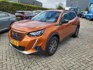  Peugeot e-2008 Peugeot e-2008 EV Style 50 kWh rijdbaar rijbereik 335 km nieuwprijs  € 40000 2023/7