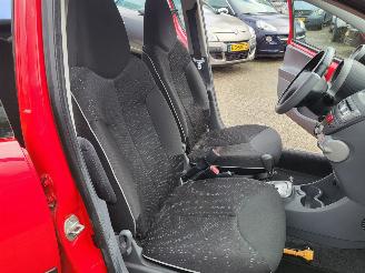 Peugeot 107 107 1.0-12V XS AUTOMAAT  66000 KM picture 11