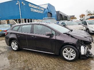 Schadeauto Toyota Corolla Touring Sports Toyota Corolla Touring Sports 1.8 Hybrid Active 2022/5